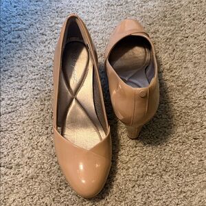 Easy Spirit Blush Heels
